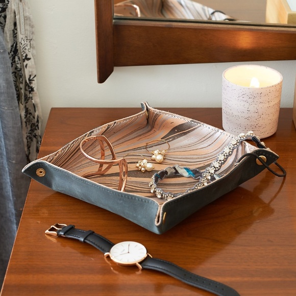 Tribe Alive Leather Marbled Valet Tray New - Picture 5 of 8